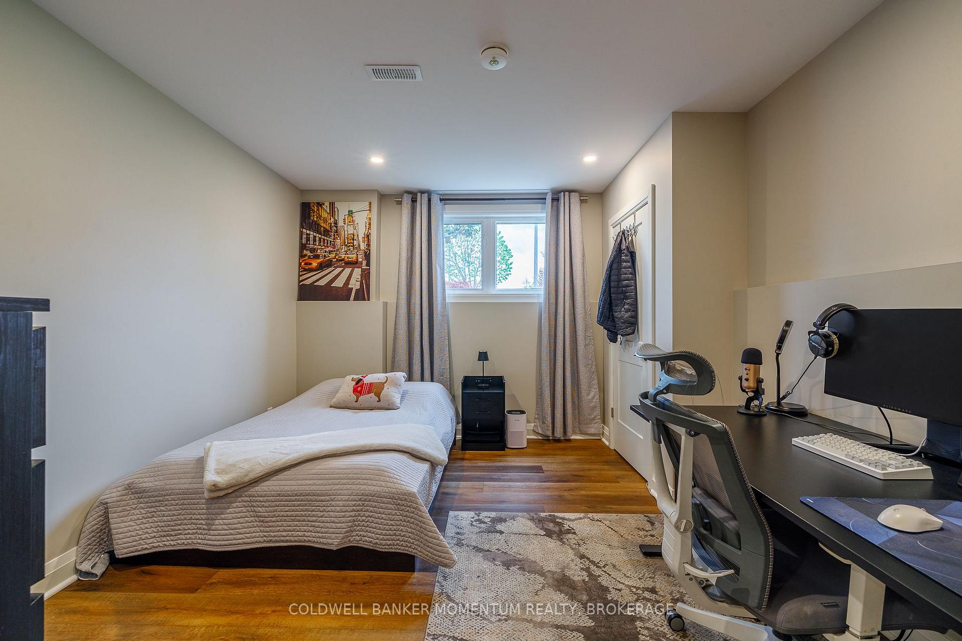 Photo 24 of 19 Damson Street, St. Catharines, Rykert/Vansickle — HOMEH
