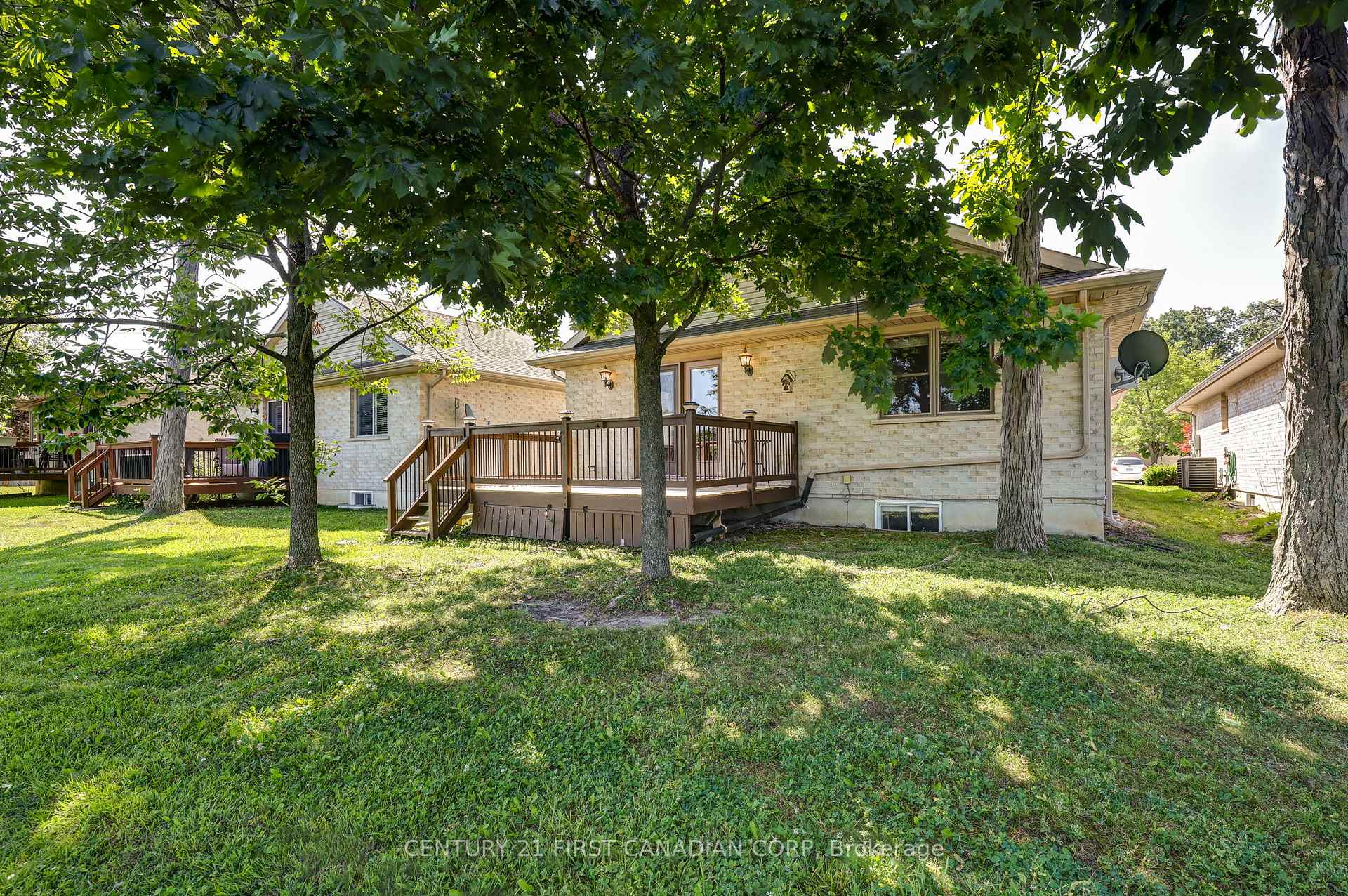 Photo 10 of Unit 14, 410 Burwell Road, St. Thomas — HOMEH