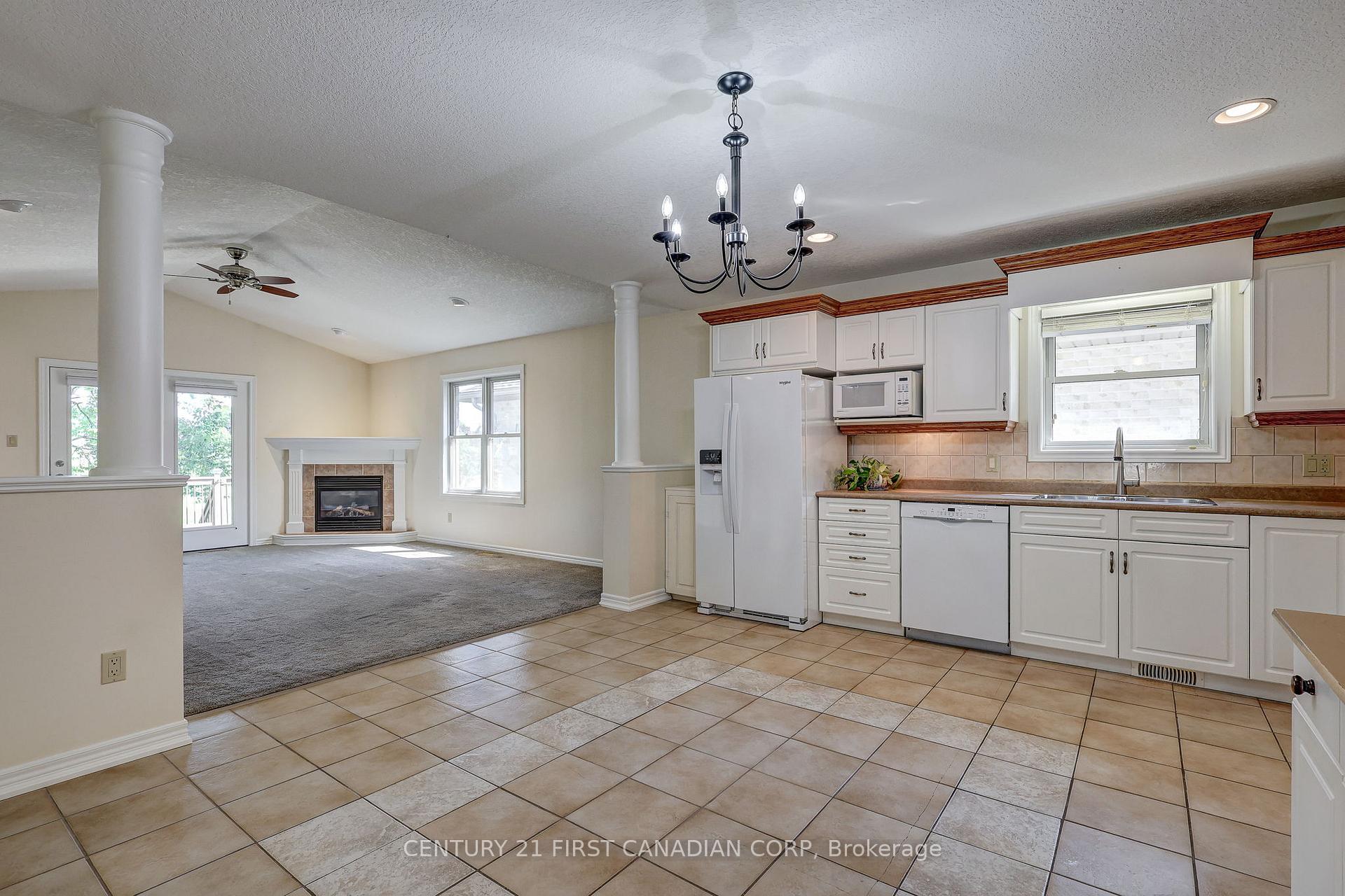 Photo 21 of Unit 14, 410 Burwell Road, St. Thomas — HOMEH