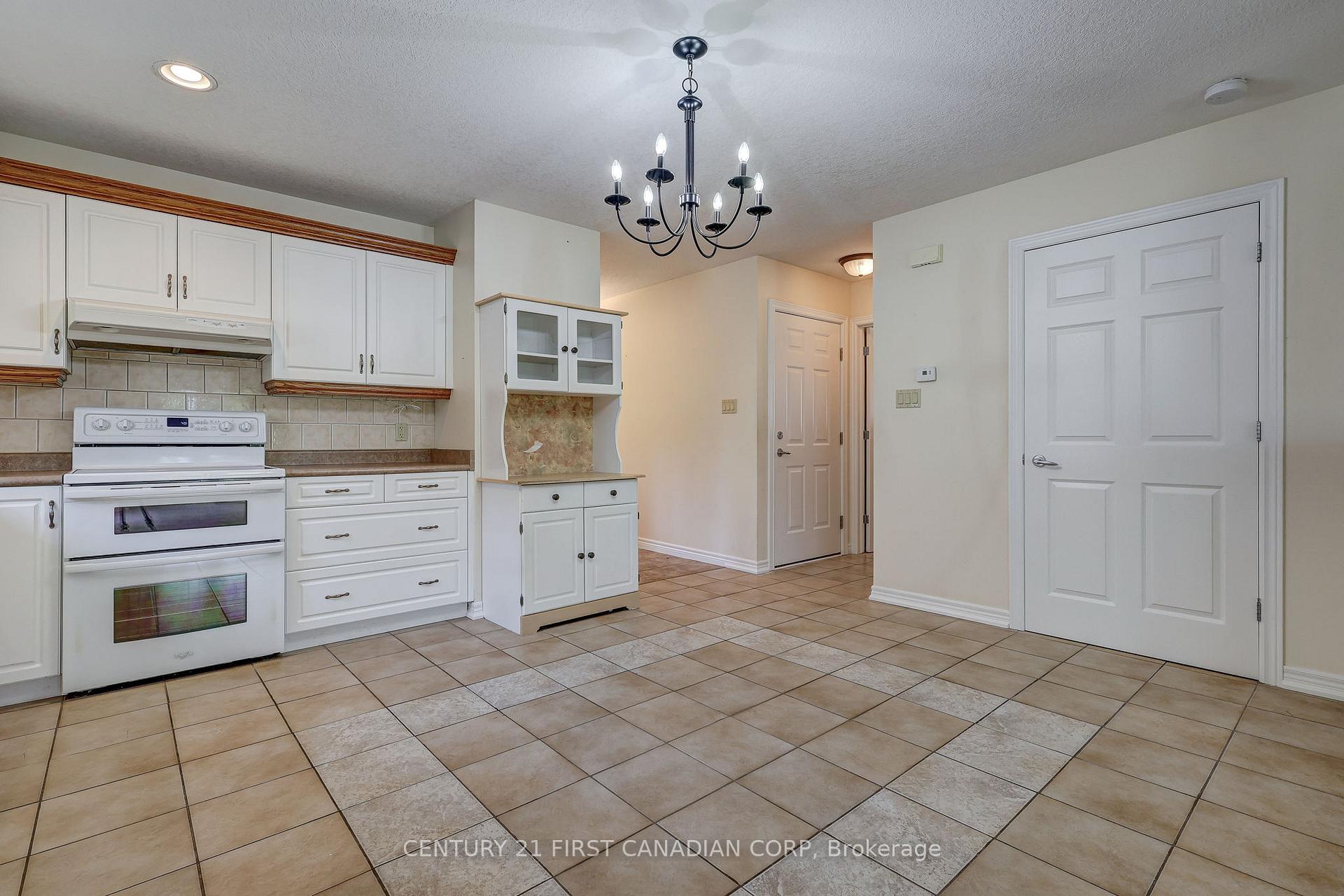 Photo 27 of Unit 14, 410 Burwell Road, St. Thomas — HOMEH