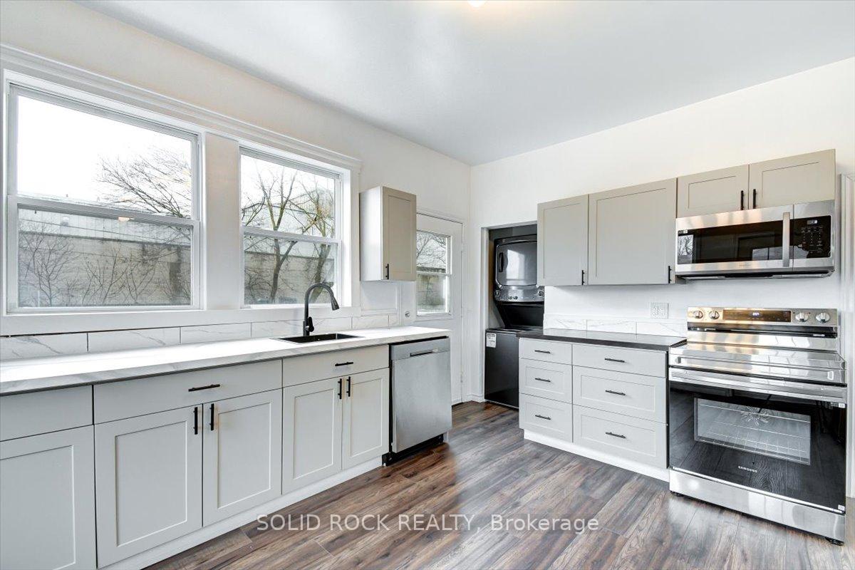 Photo 7 of 513 Romaine Street, Peterborough, Town Ward 3 — HOMEH