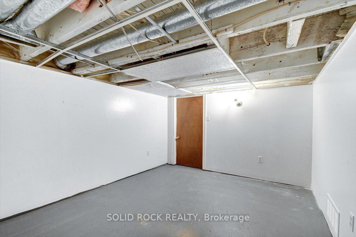 Photo 33 of 513 Romaine Street, Peterborough, Town Ward 3 — HOMEH