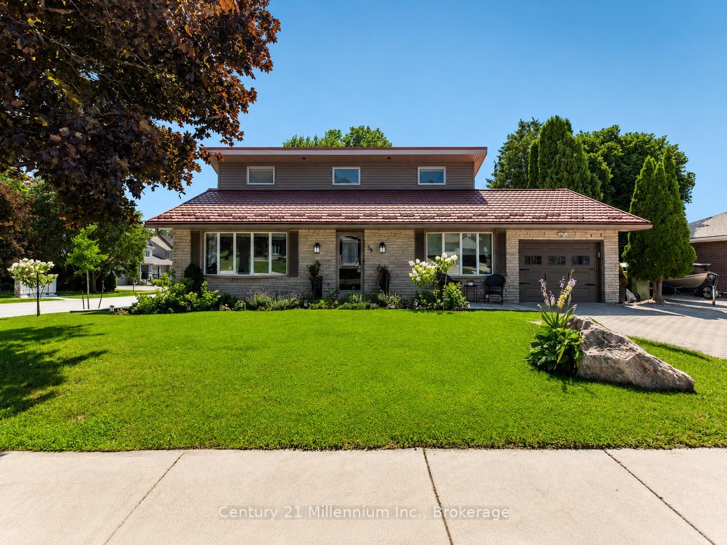 Photo 1 of 38 Grayview Drive, Grey Highlands — HOMEH