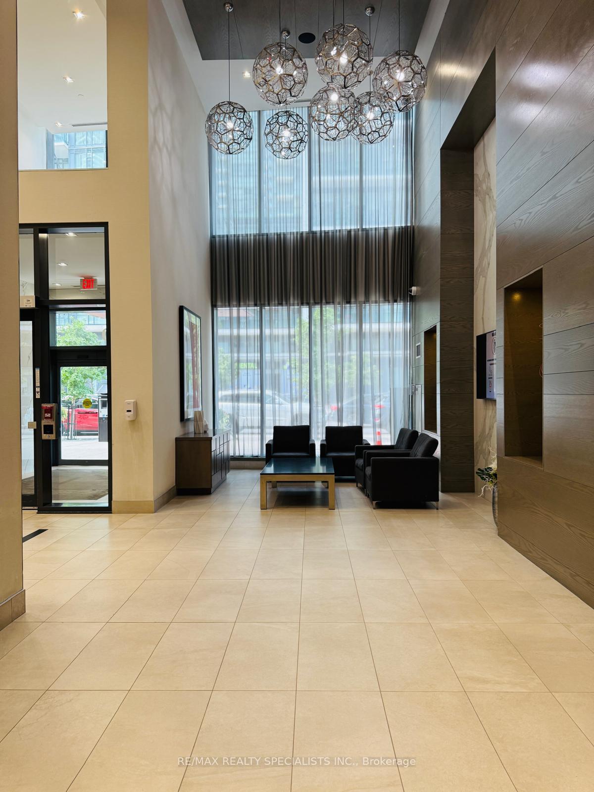 Photo 4 of Unit 3209, 510 Curran Place, Mississauga, City Centre — HOMEH