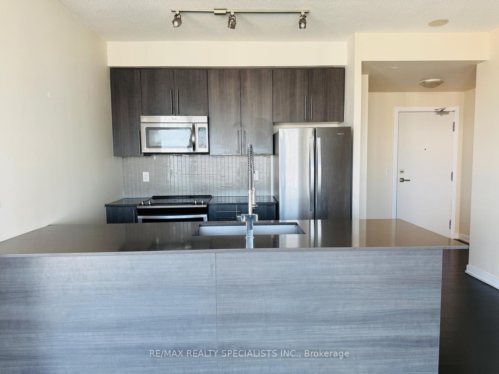 Photo 5 of Unit 3209, 510 Curran Place, Mississauga, City Centre — HOMEH