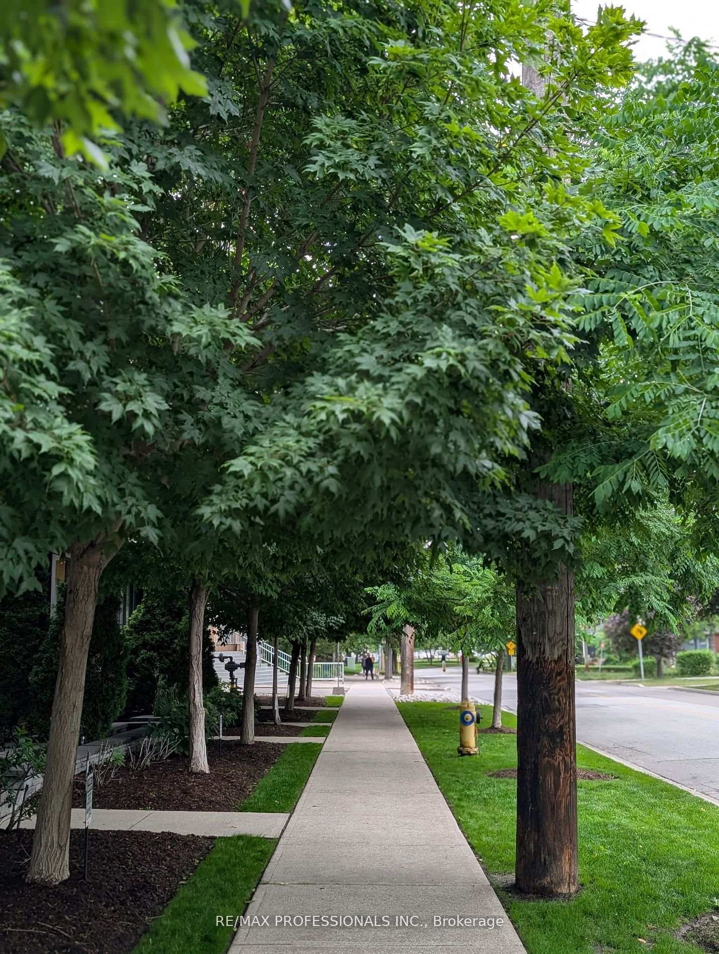 Photo 2 of Unit 616, 8 Fieldway Road, Etobicoke, Islington-City Centre West — HOMEH
