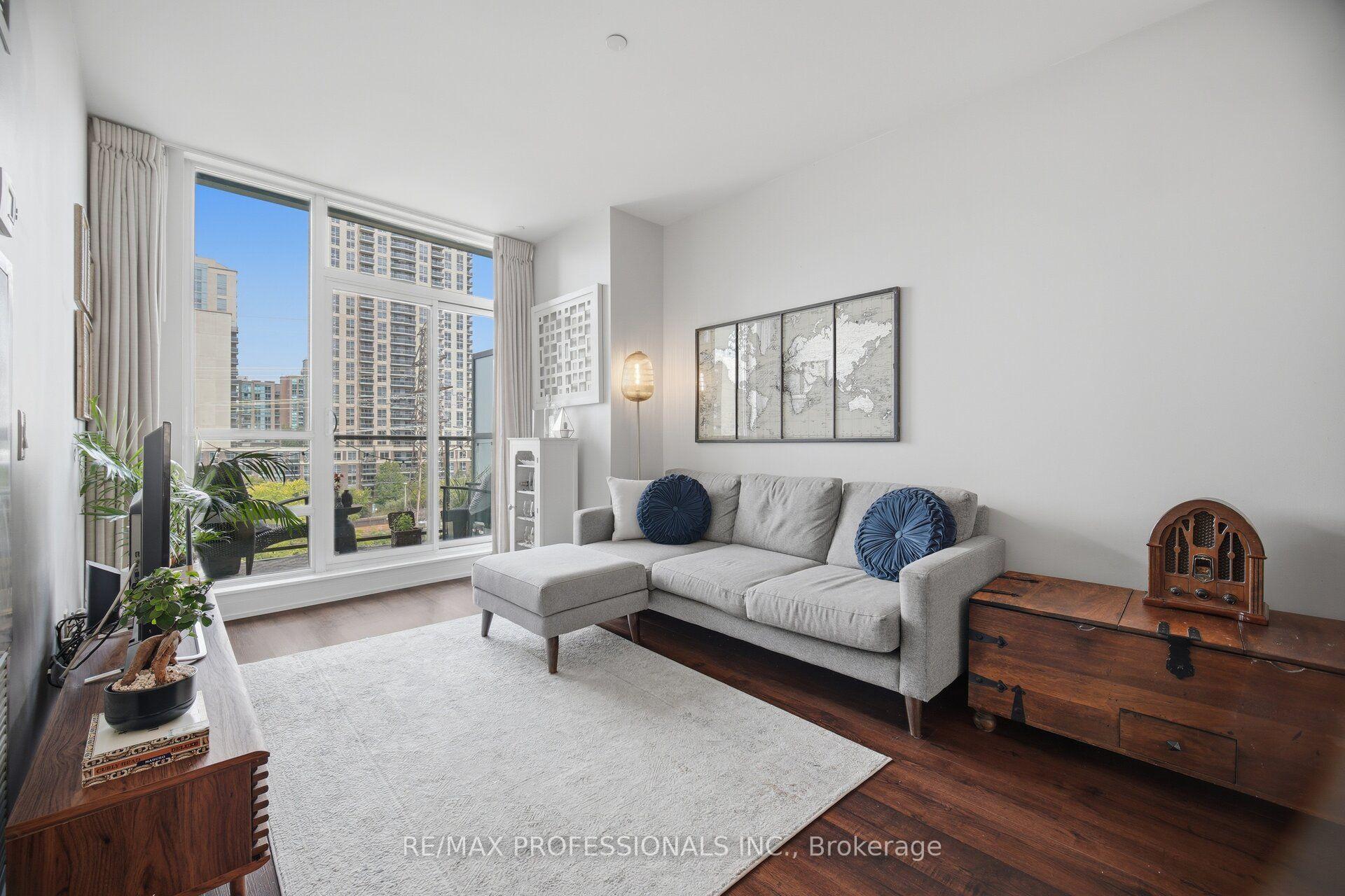 Photo 11 of Unit 616, 8 Fieldway Road, Etobicoke, Islington-City Centre West — HOMEH