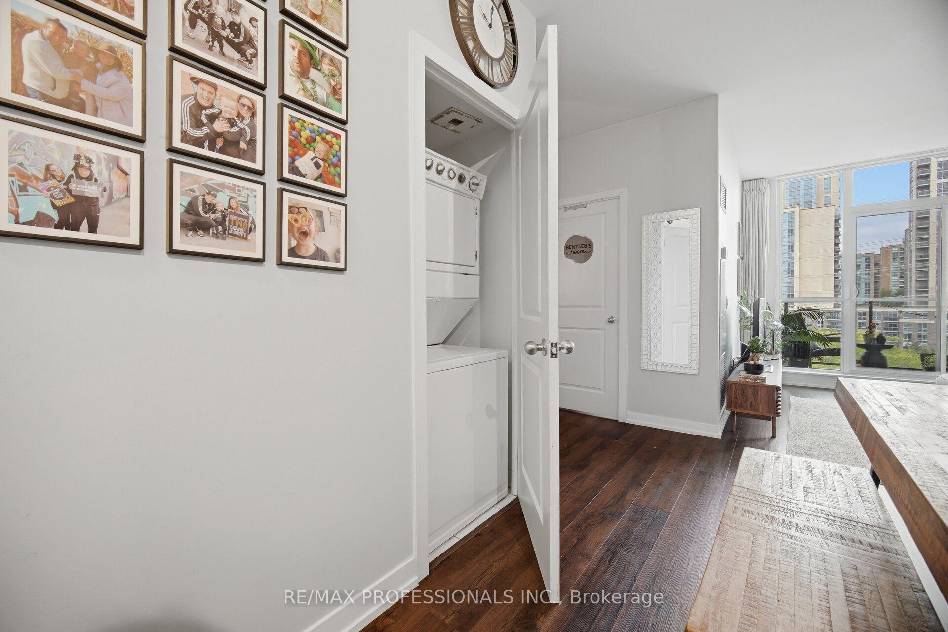 Photo 15 of Unit 616, 8 Fieldway Road, Etobicoke, Islington-City Centre West — HOMEH