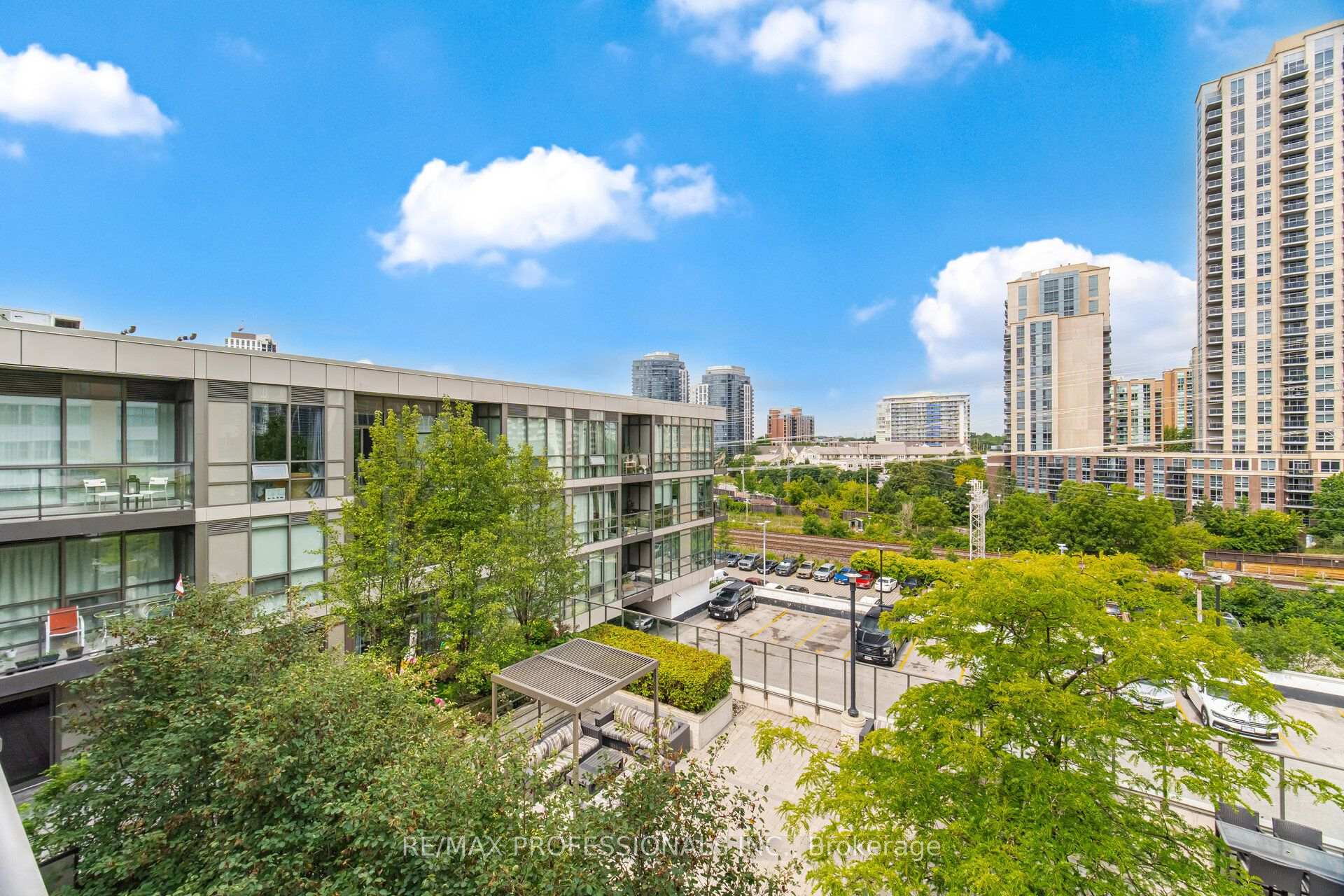 Photo 21 of Unit 616, 8 Fieldway Road, Etobicoke, Islington-City Centre West — HOMEH