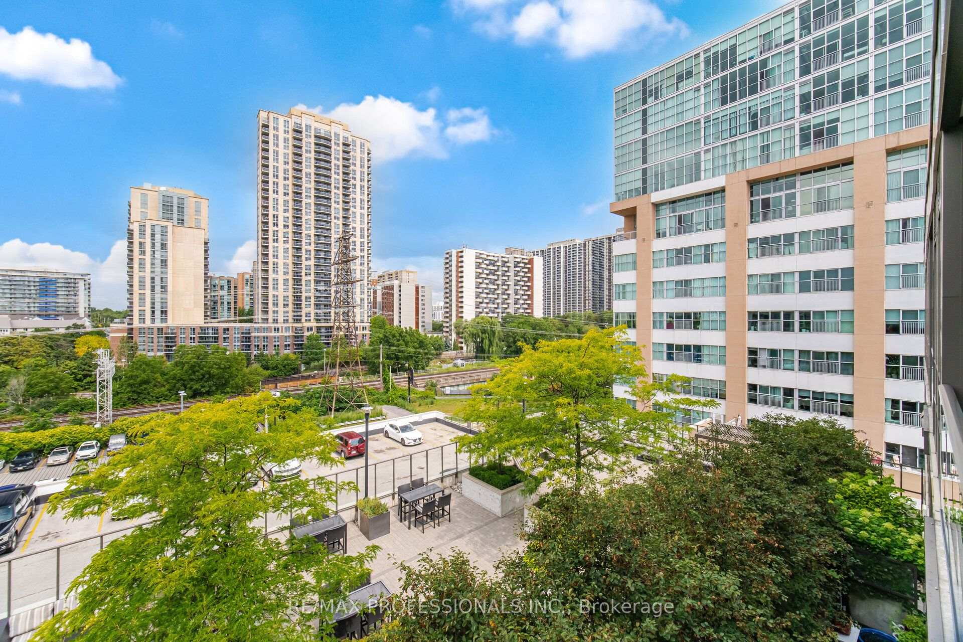 Photo 22 of Unit 616, 8 Fieldway Road, Etobicoke, Islington-City Centre West — HOMEH