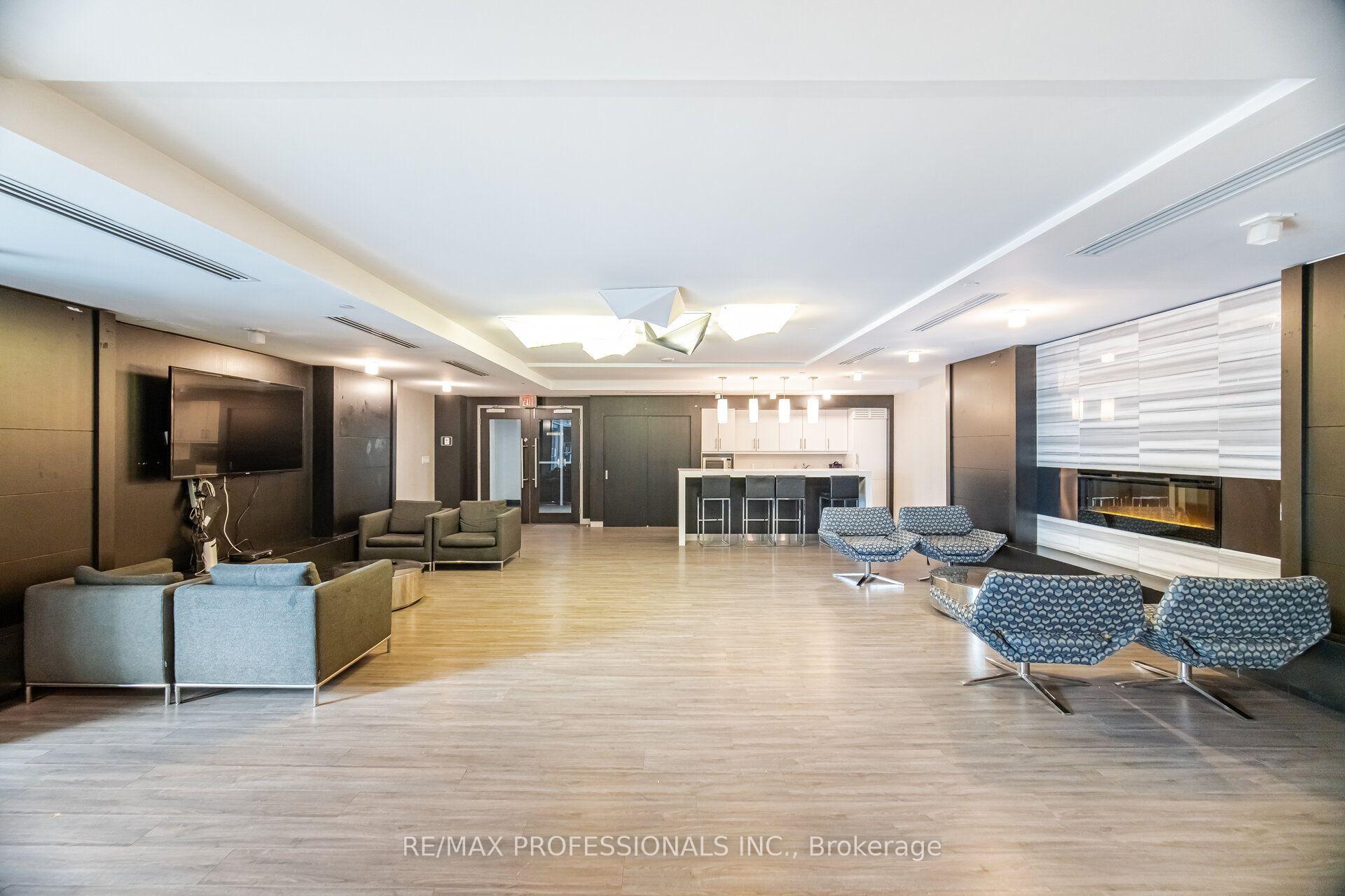 Photo 30 of Unit 616, 8 Fieldway Road, Etobicoke, Islington-City Centre West — HOMEH