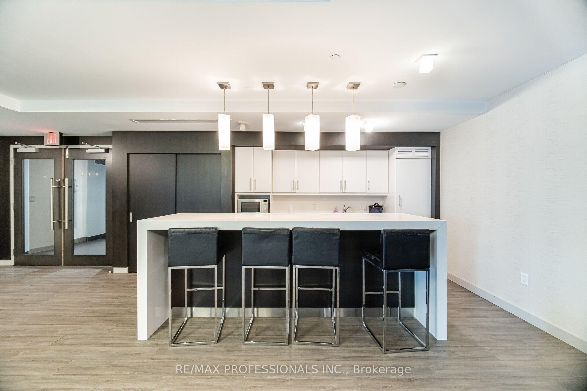 Photo 31 of Unit 616, 8 Fieldway Road, Etobicoke, Islington-City Centre West — HOMEH