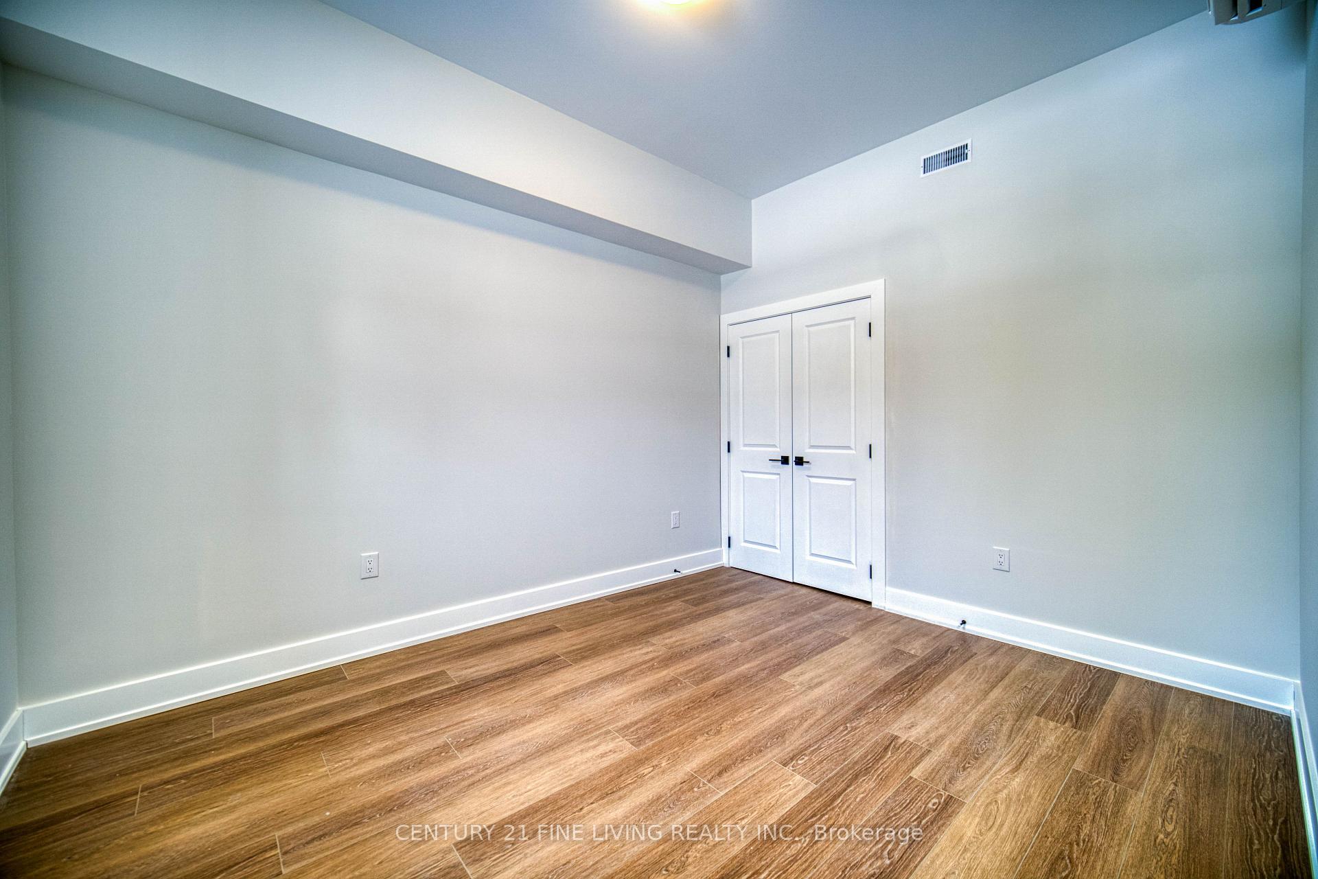 Photo 7 of Unit 102, 1614 Ridge Road E, Oro-Medonte, Hawkestone — HOMEH