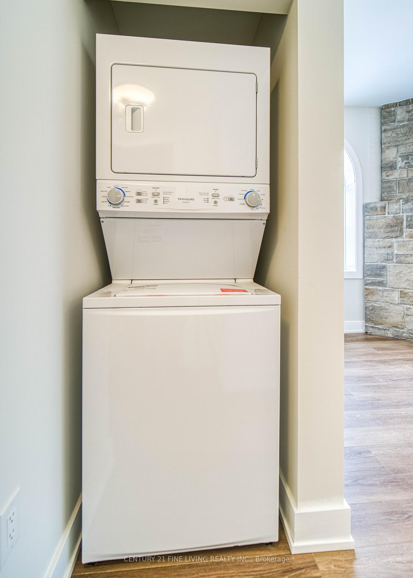 Photo 10 of Unit 102, 1614 Ridge Road E, Oro-Medonte, Hawkestone — HOMEH