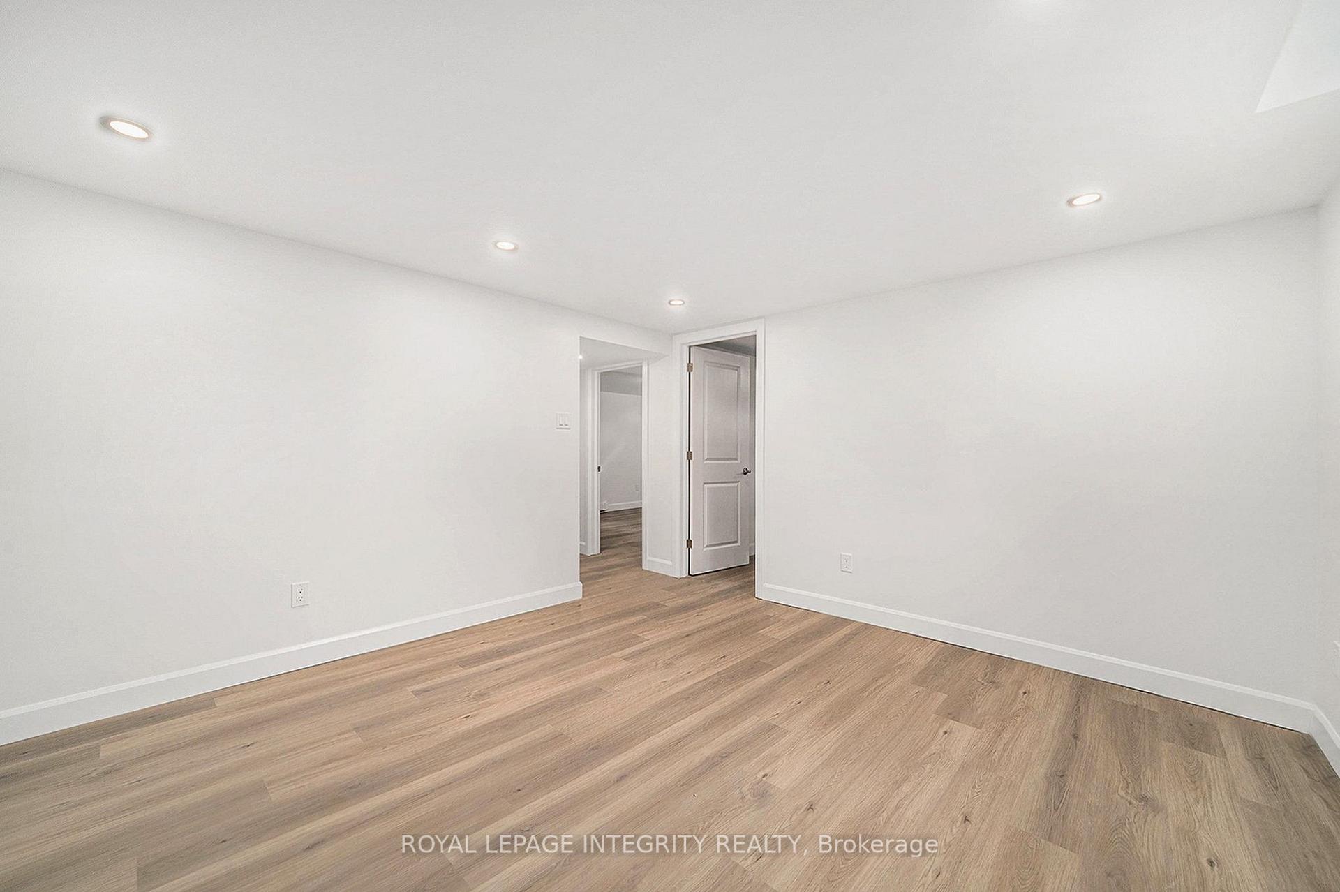 Photo 2 of Unit B, 58 Wigan Drive, Ottawa, Borden Farm/Stewart Farm/Carleton Heights/Parkwood Hills — HOMEH