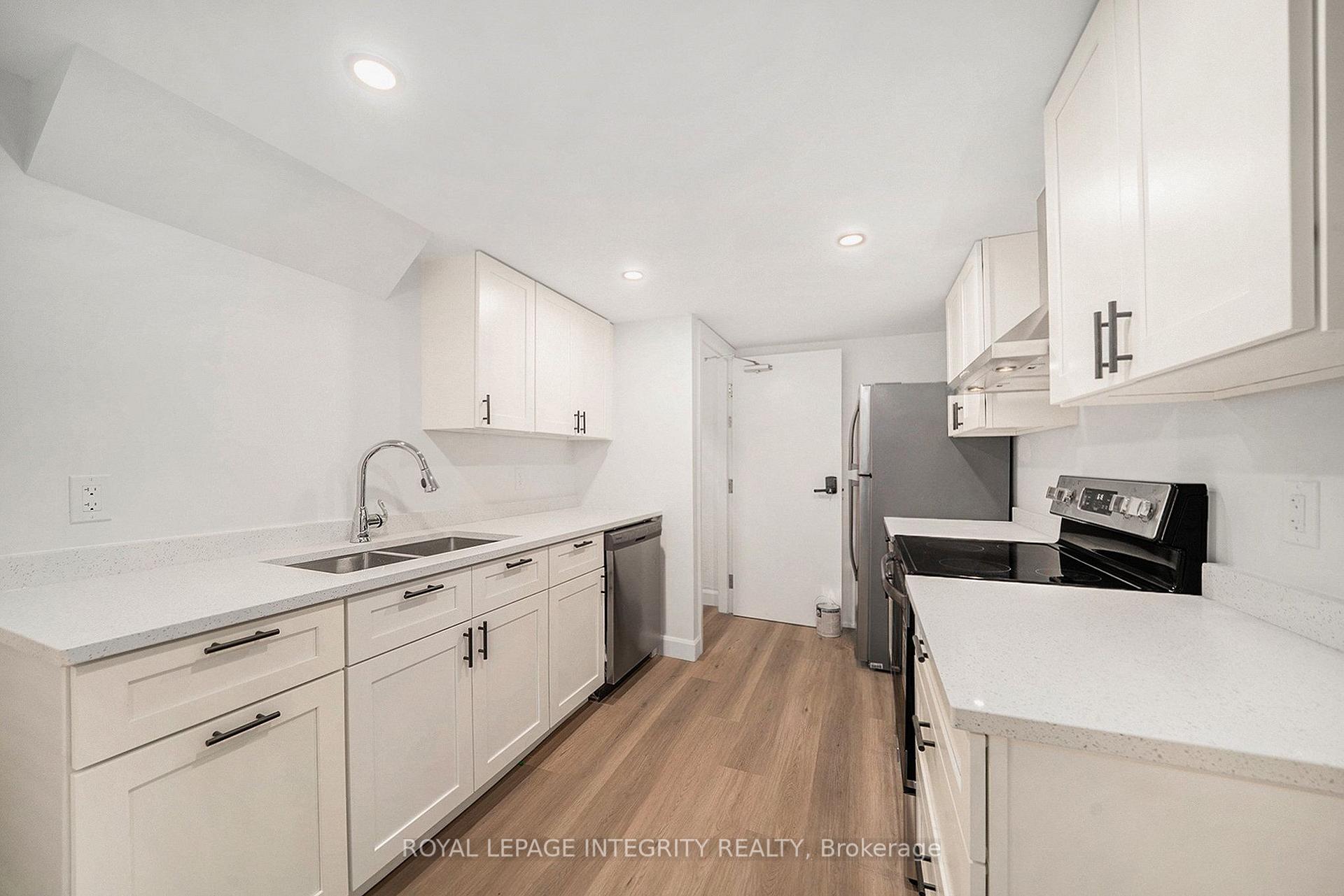 Photo 12 of Unit B, 58 Wigan Drive, Ottawa, Borden Farm/Stewart Farm/Carleton Heights/Parkwood Hills — HOMEH
