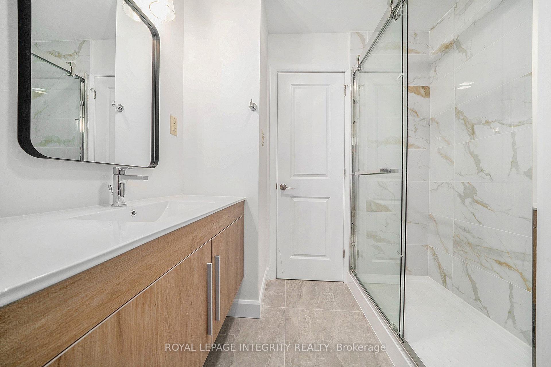 Photo 19 of Unit B, 58 Wigan Drive, Ottawa, Borden Farm/Stewart Farm/Carleton Heights/Parkwood Hills — HOMEH