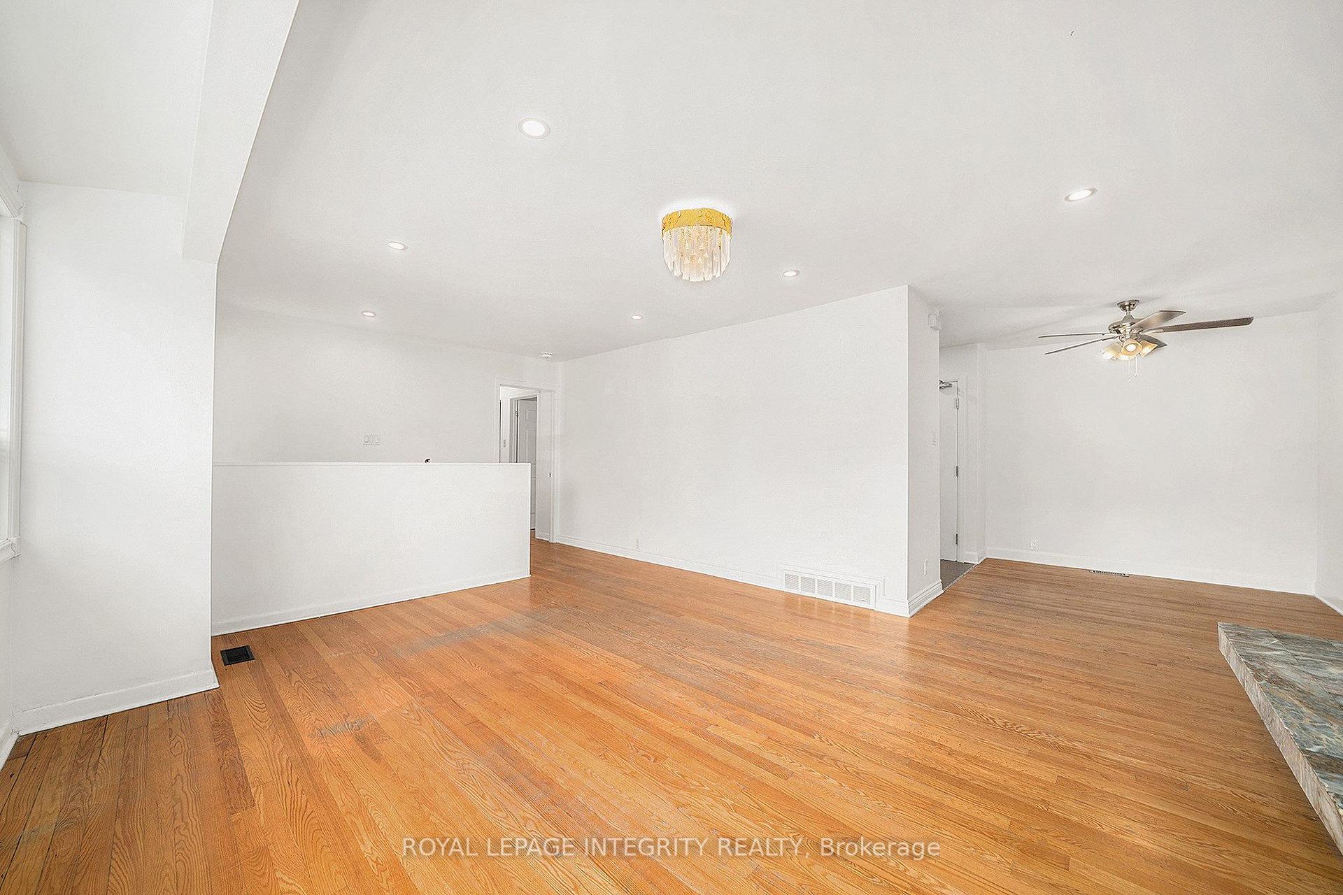 Photo 24 of Unit B, 58 Wigan Drive, Ottawa, Borden Farm/Stewart Farm/Carleton Heights/Parkwood Hills — HOMEH