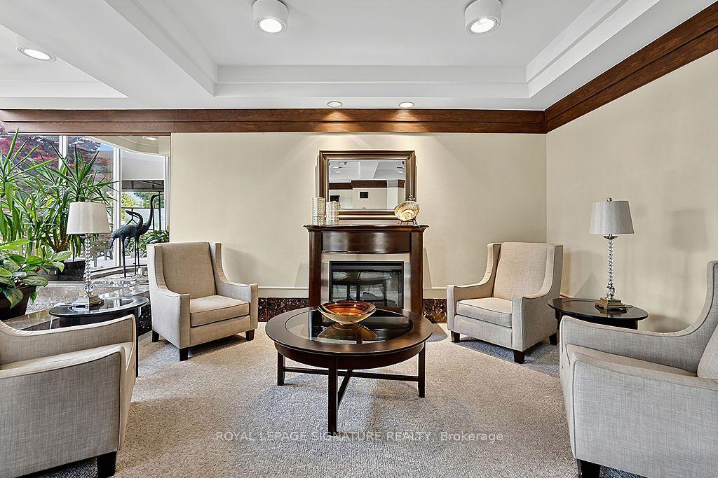 Photo 5 of Unit 1109, 1890 Valley Farm Road, Pickering, Town Centre — HOMEH