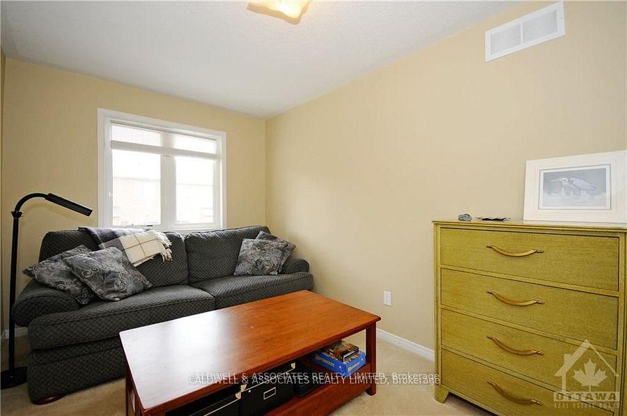 Photo 9 of 220 Freedom Private, Ottawa, Riverview Park — HOMEH
