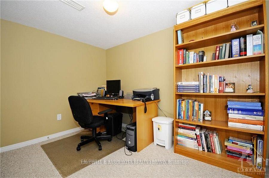 Photo 10 of 220 Freedom Private, Ottawa, Riverview Park — HOMEH