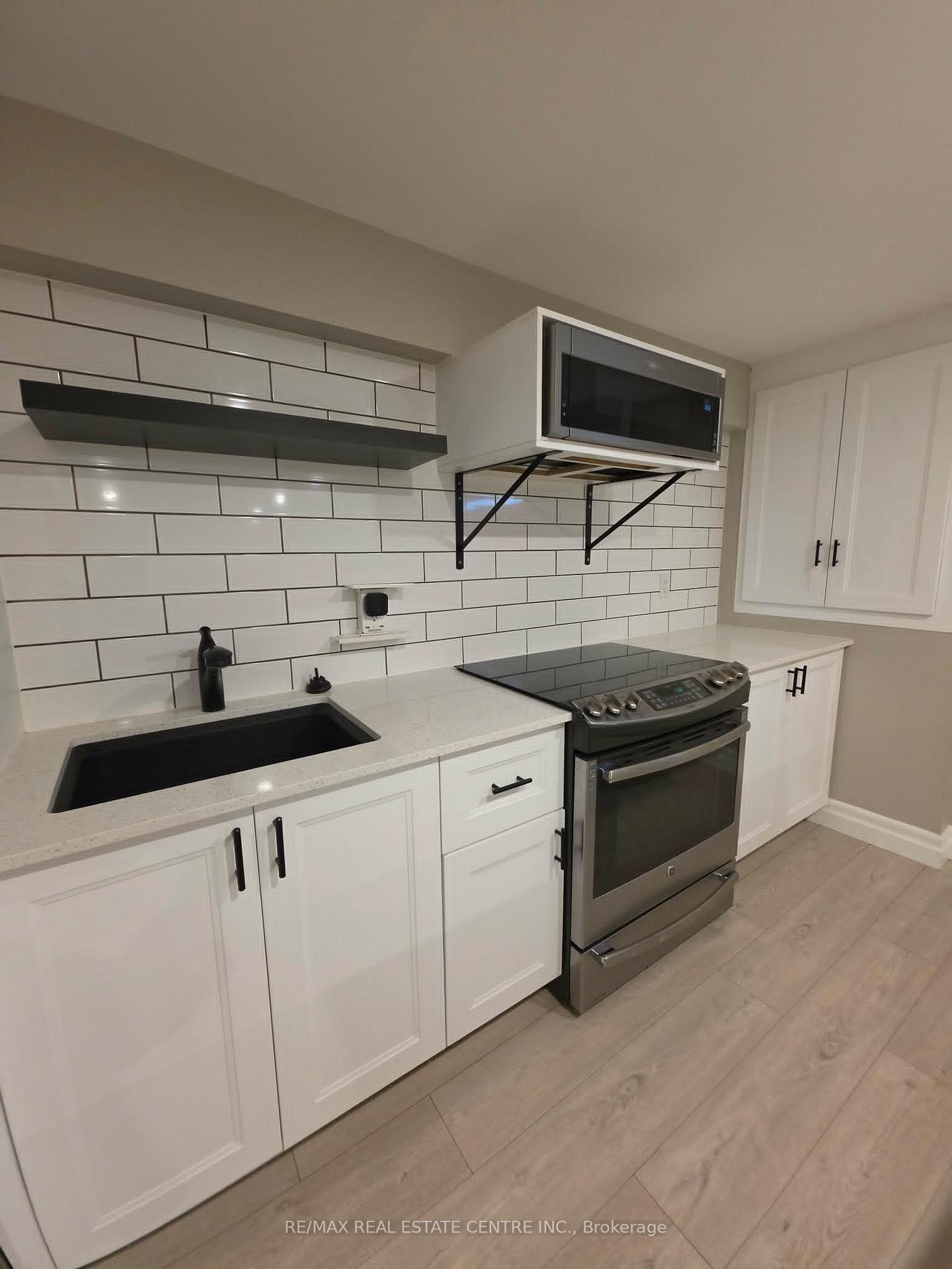 Photo 5 of Unit Lower, 305 Hansen Boulevard, Orangeville — HOMEH