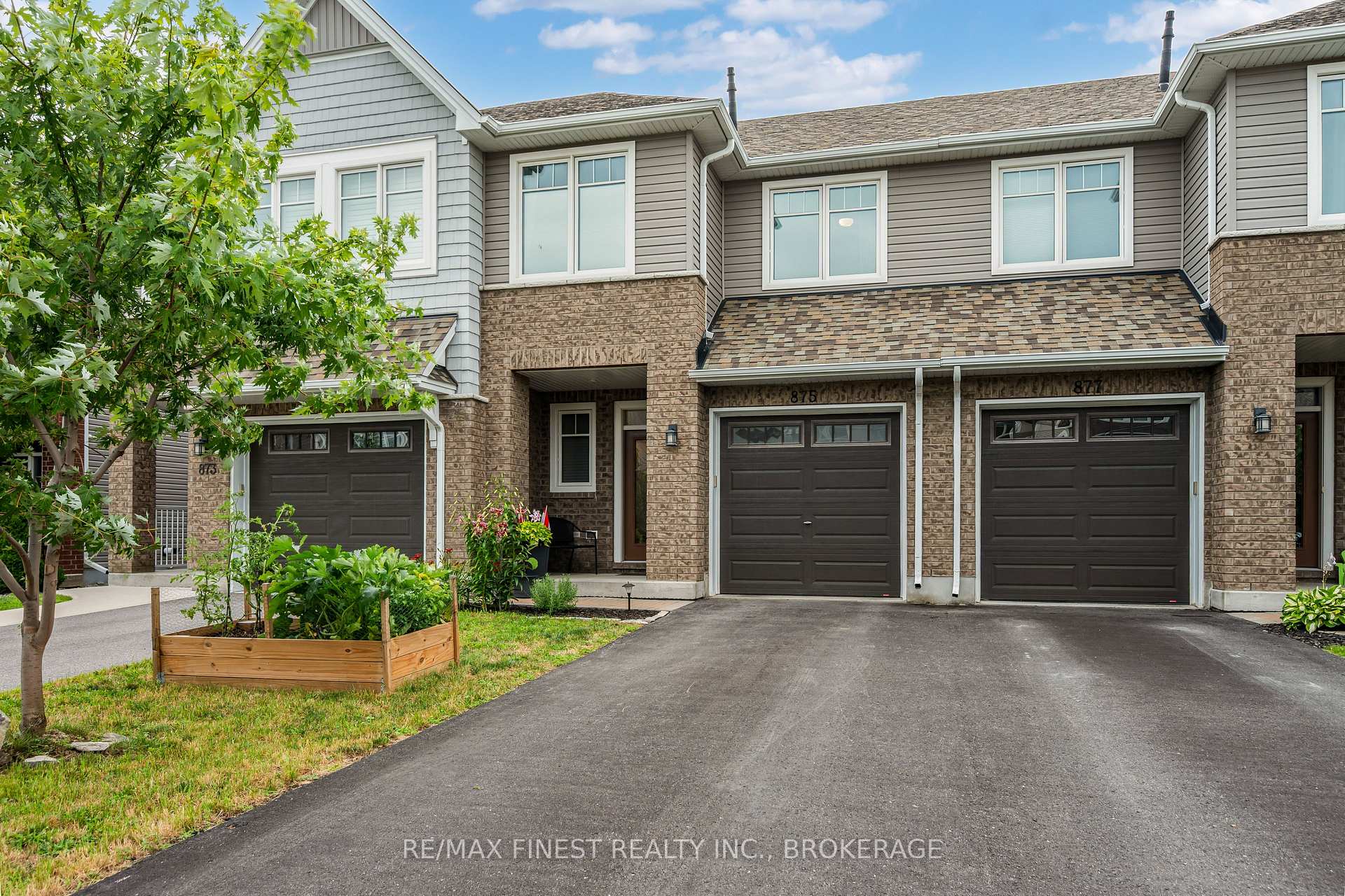 Photo 1 of 875 Riverview Way, Kingston, Kingston East (Incl Barret Crt) — HOMEH