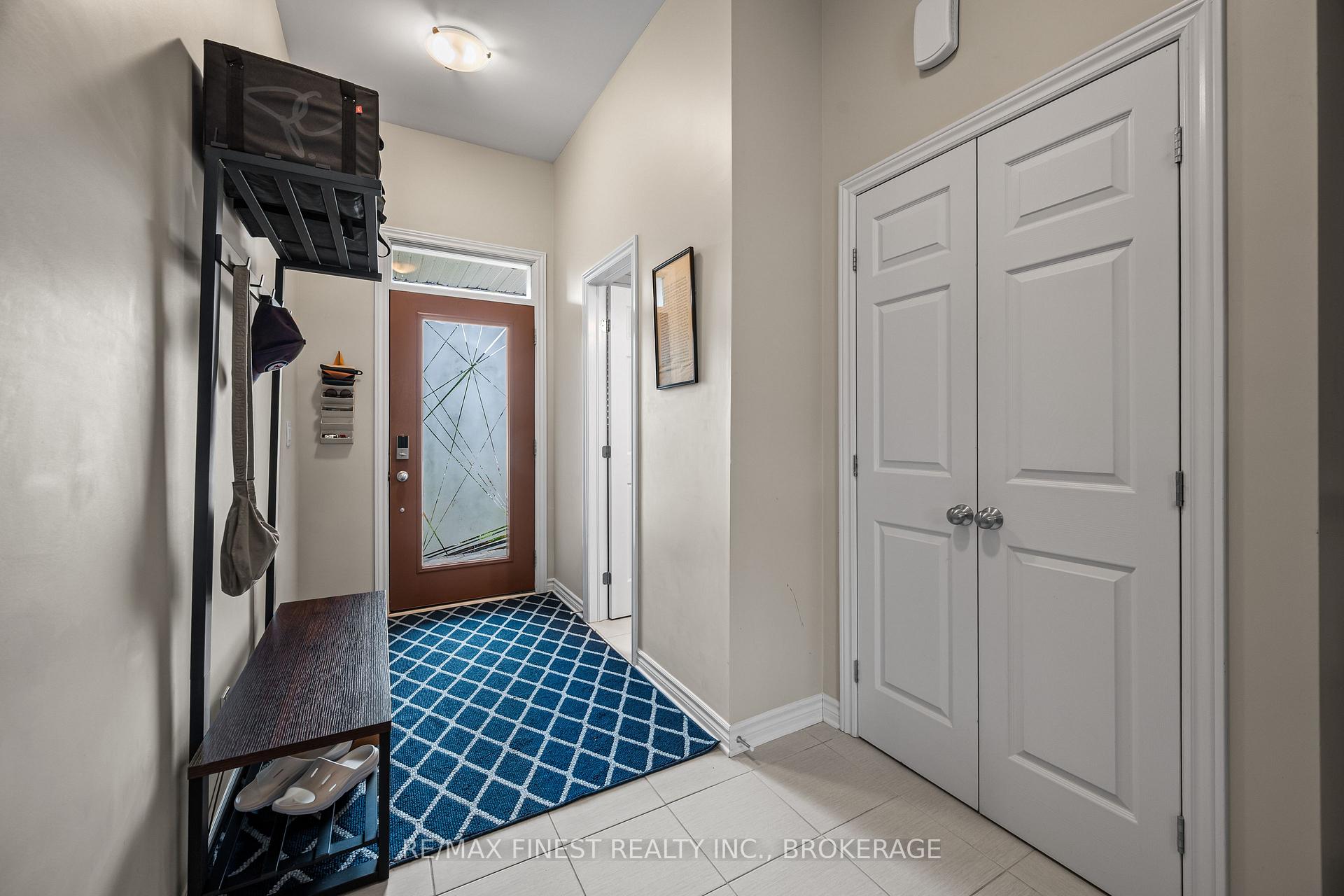 Photo 4 of 875 Riverview Way, Kingston, Kingston East (Incl Barret Crt) — HOMEH