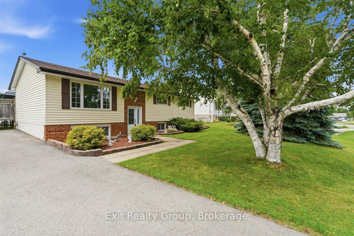 Photo 1 of 197 Chatterton Valley Crescent, Quinte West, Sidney Ward — HOMEH