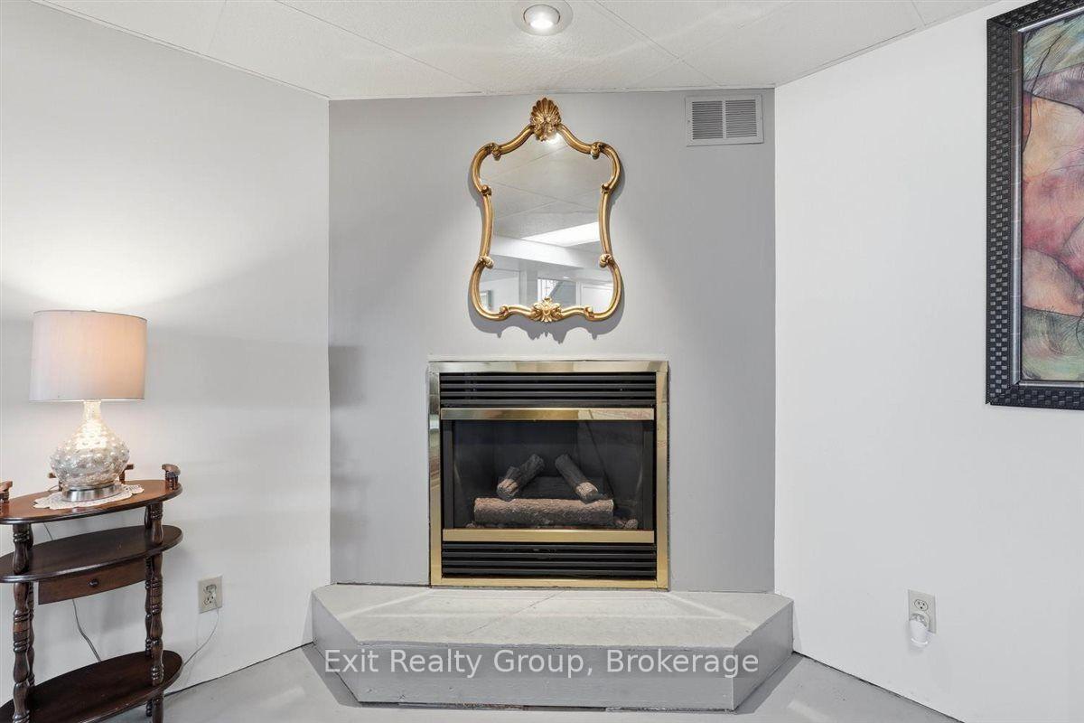 Photo 24 of 197 Chatterton Valley Crescent, Quinte West, Sidney Ward — HOMEH