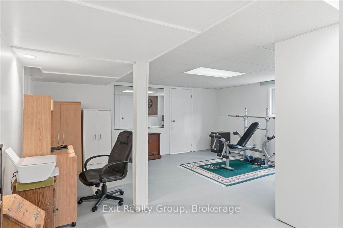 Photo 27 of 197 Chatterton Valley Crescent, Quinte West, Sidney Ward — HOMEH