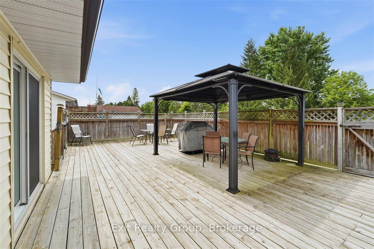 Photo 30 of 197 Chatterton Valley Crescent, Quinte West, Sidney Ward — HOMEH