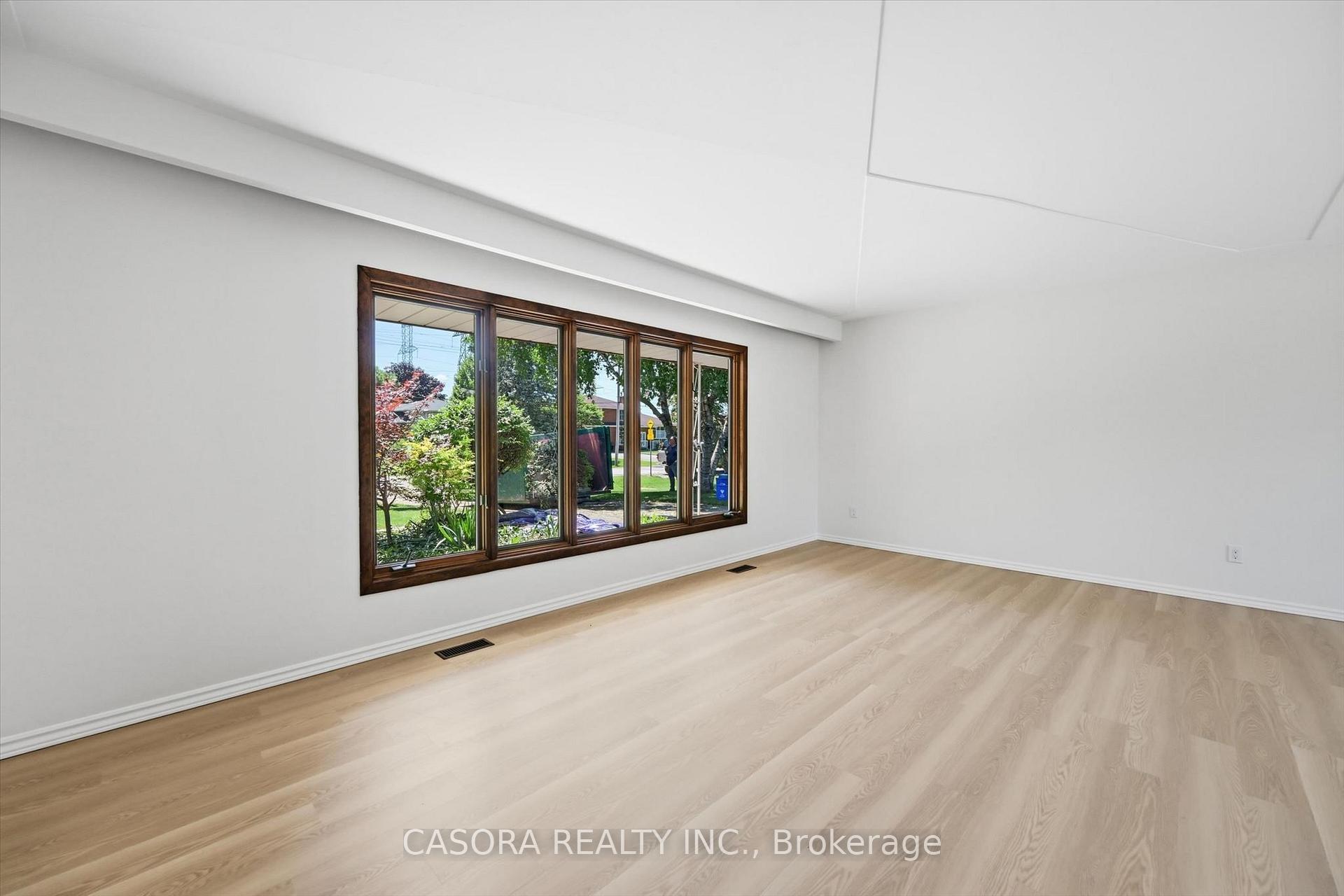 Photo 6 of 34 Christopher Drive, Hamilton, Kennedy — HOMEH