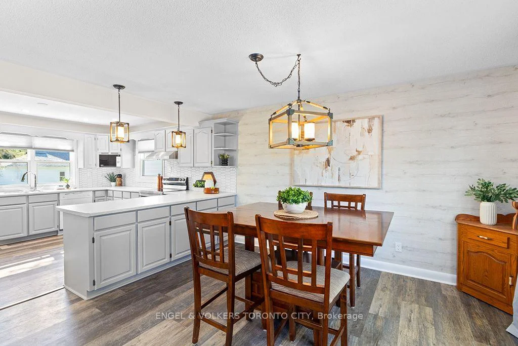 Photo 14 of 194 Library Street, Clearview, Creemore — HOMEH