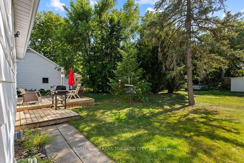 Photo 32 of 194 Library Street, Clearview, Creemore — HOMEH