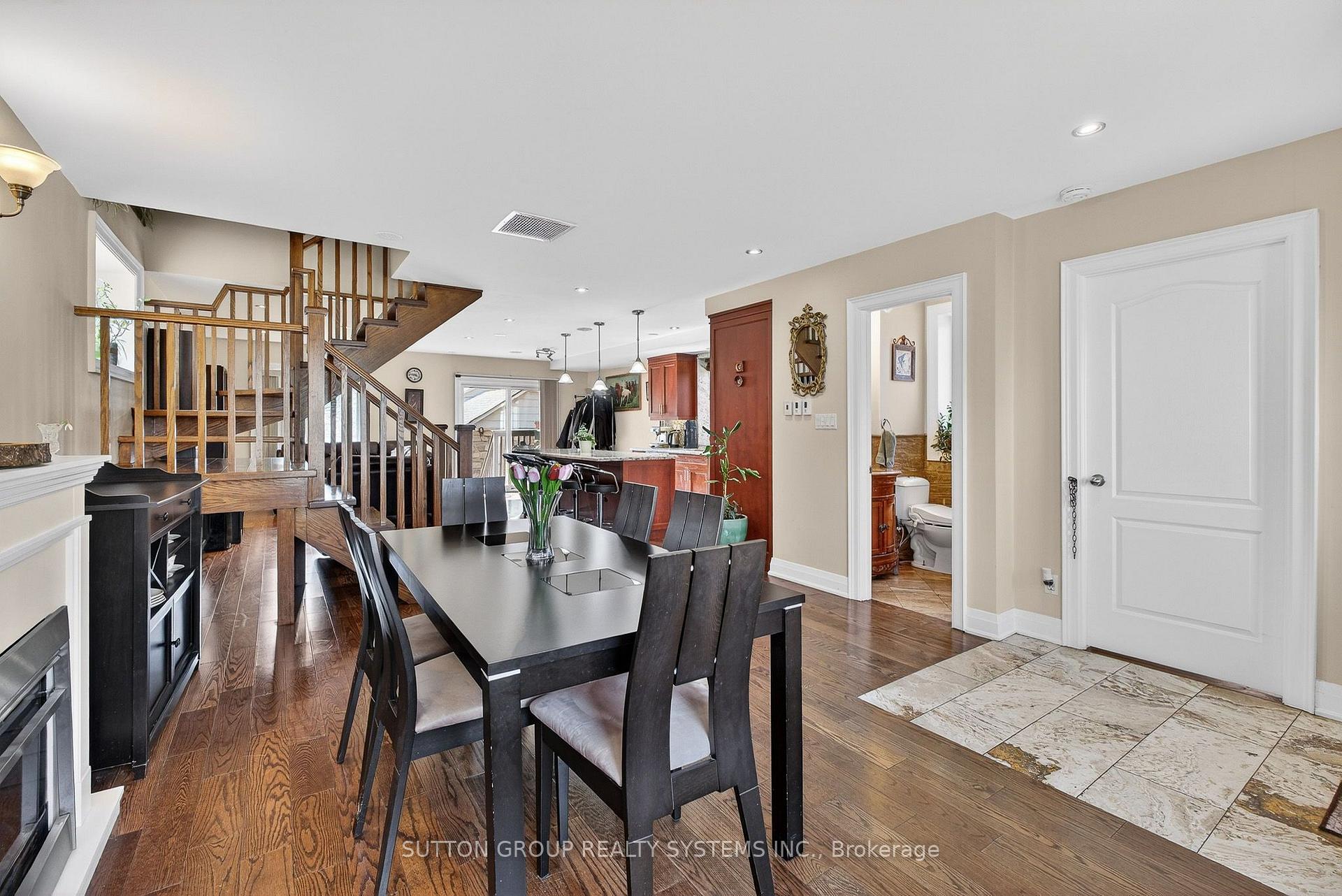 Photo 1 of 32 Green Lanes, Etobicoke, Islington-City Centre West — HOMEH