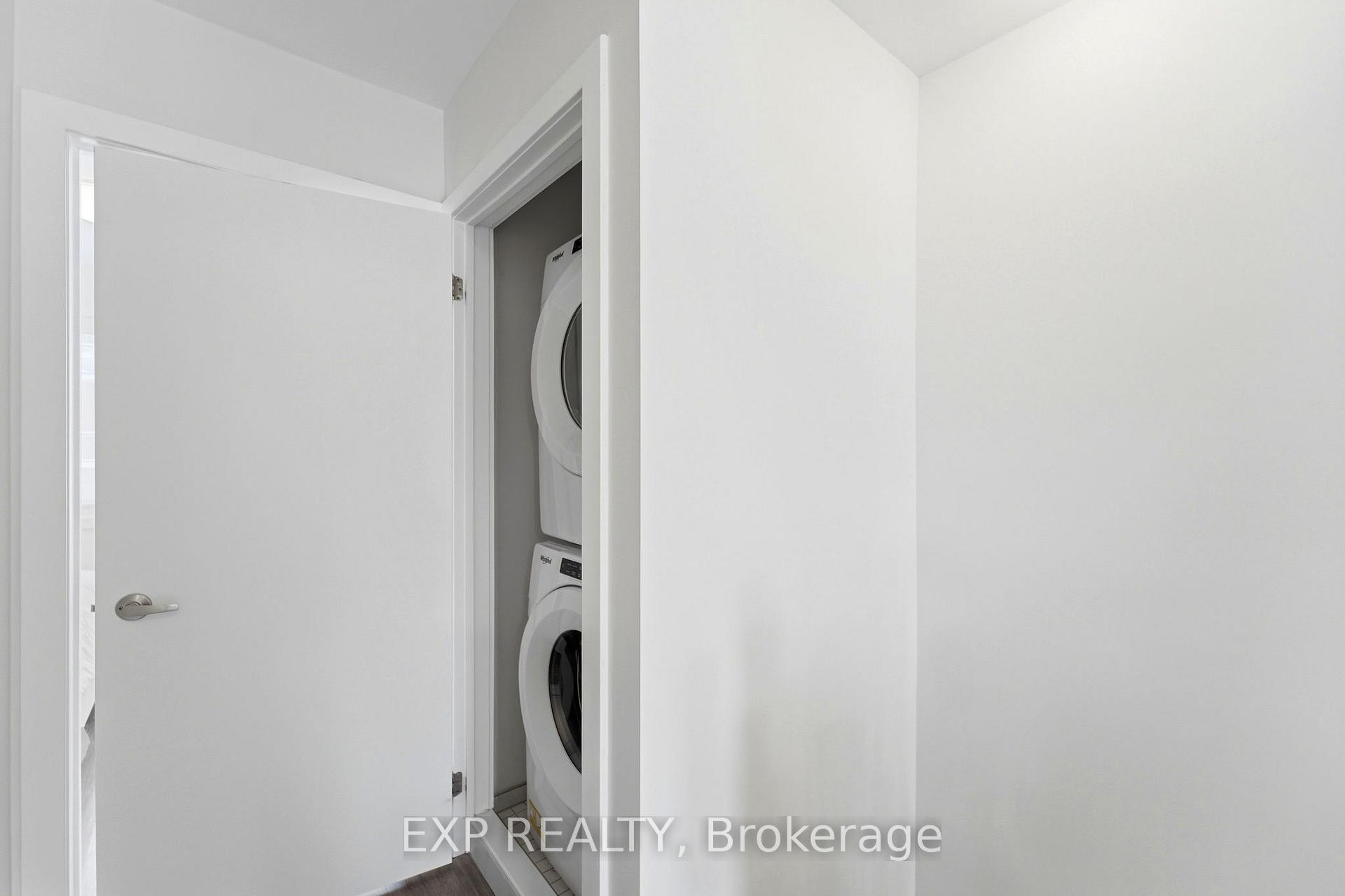 Photo 28 of 19 Markle Crescent, Hamilton, Ancaster — HOMEH