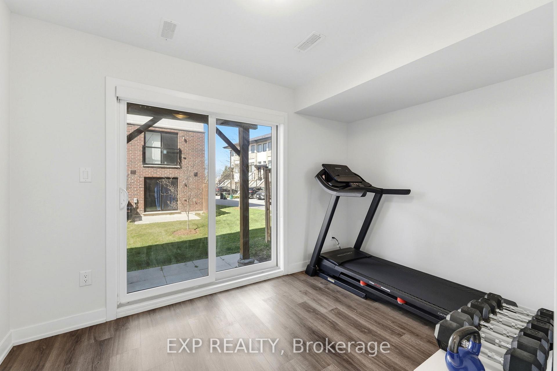 Photo 30 of 19 Markle Crescent, Hamilton, Ancaster — HOMEH