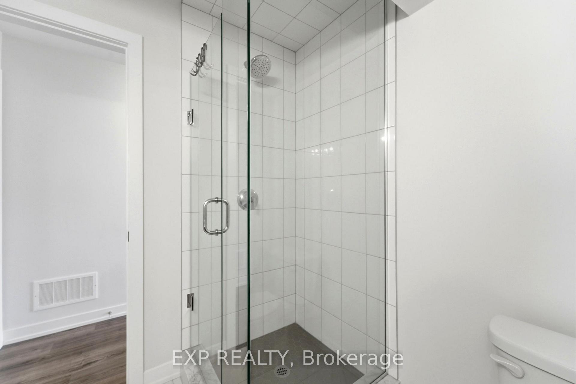Photo 34 of 19 Markle Crescent, Hamilton, Ancaster — HOMEH