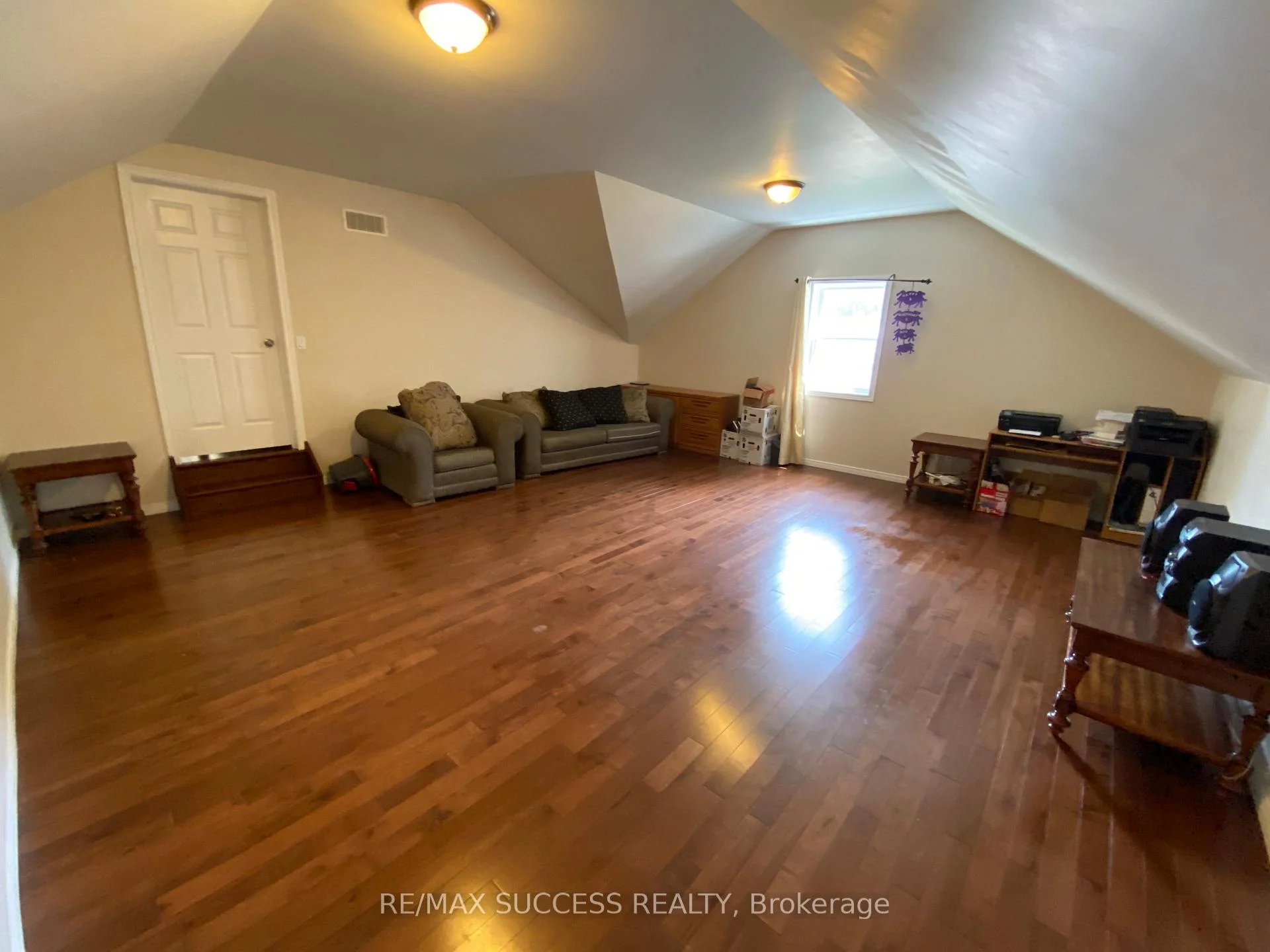Photo 95 of 4 Palmer Street, Norfolk, Teeterville — HOMEH
