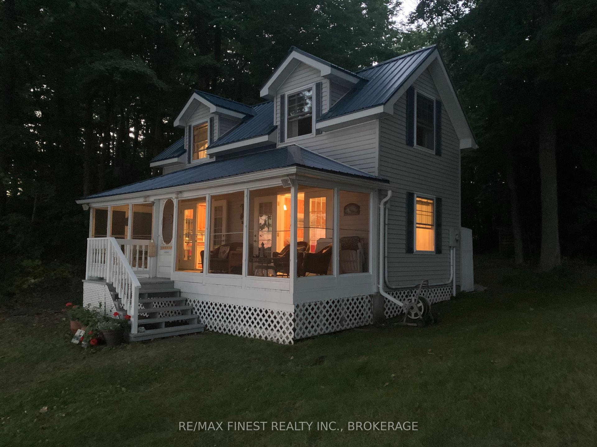 Photo 2 of 342 North Shore Road, Rideau Lakes, Rideau Lakes (North Crosby) Twp — HOMEH