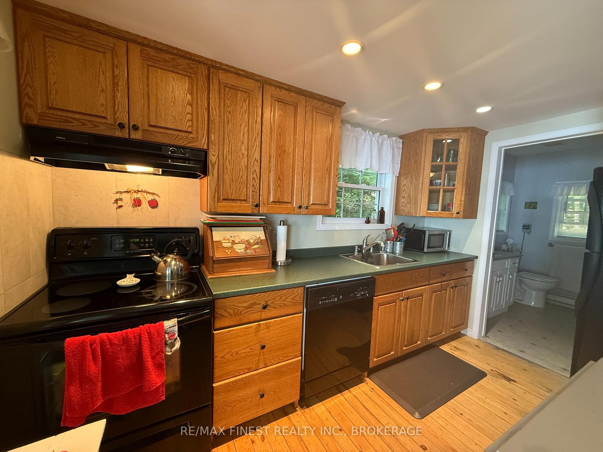 Photo 17 of 342 North Shore Road, Rideau Lakes, Rideau Lakes (North Crosby) Twp — HOMEH