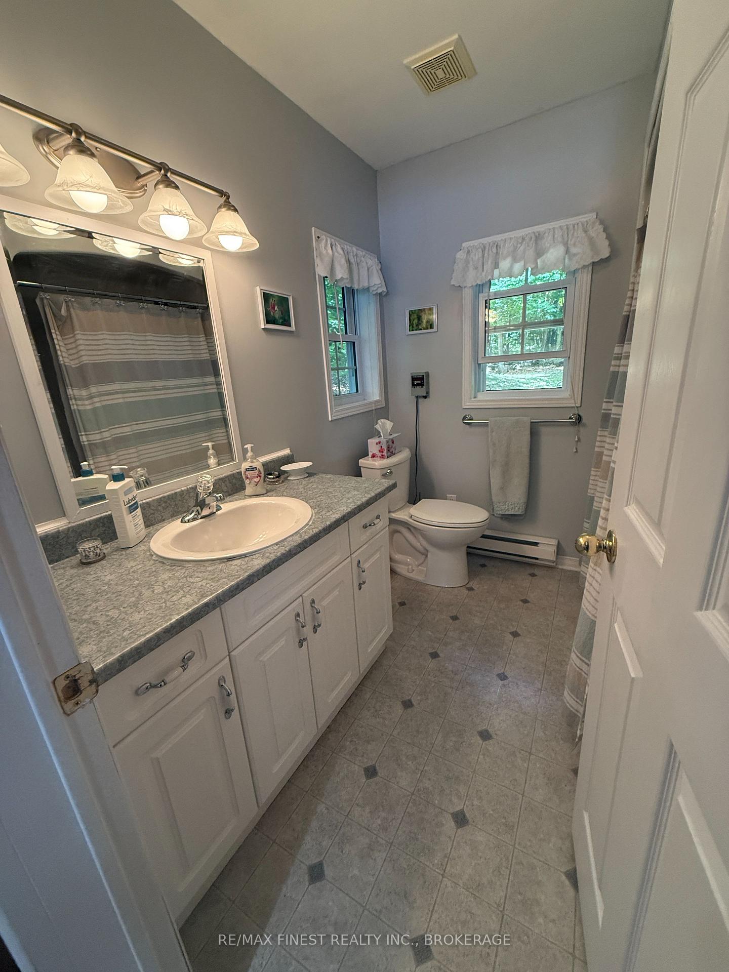 Photo 32 of 342 North Shore Road, Rideau Lakes, Rideau Lakes (North Crosby) Twp — HOMEH