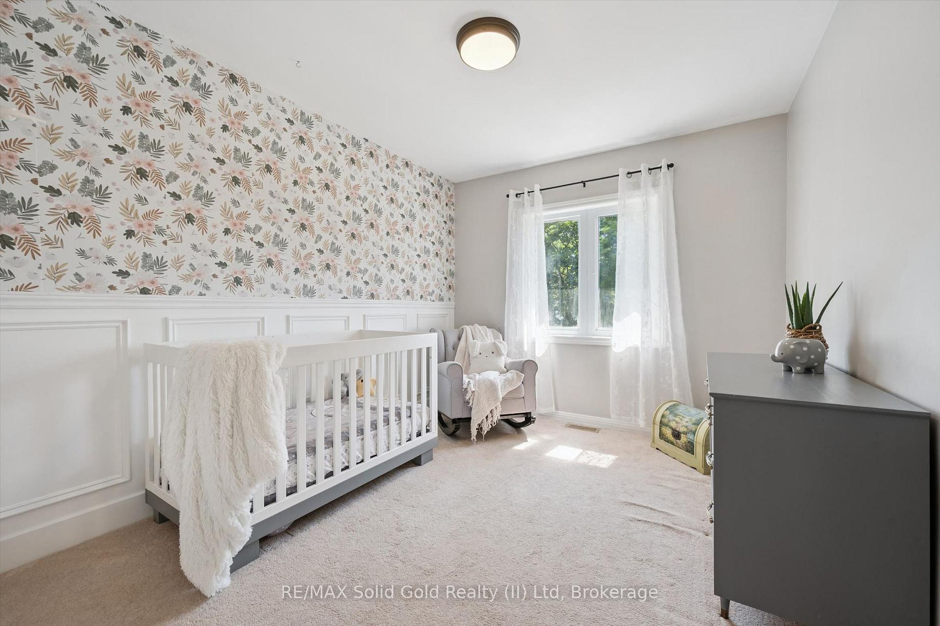 Photo 21 of 16 Nipigon Street, Kitchener, Grand River North — HOMEH