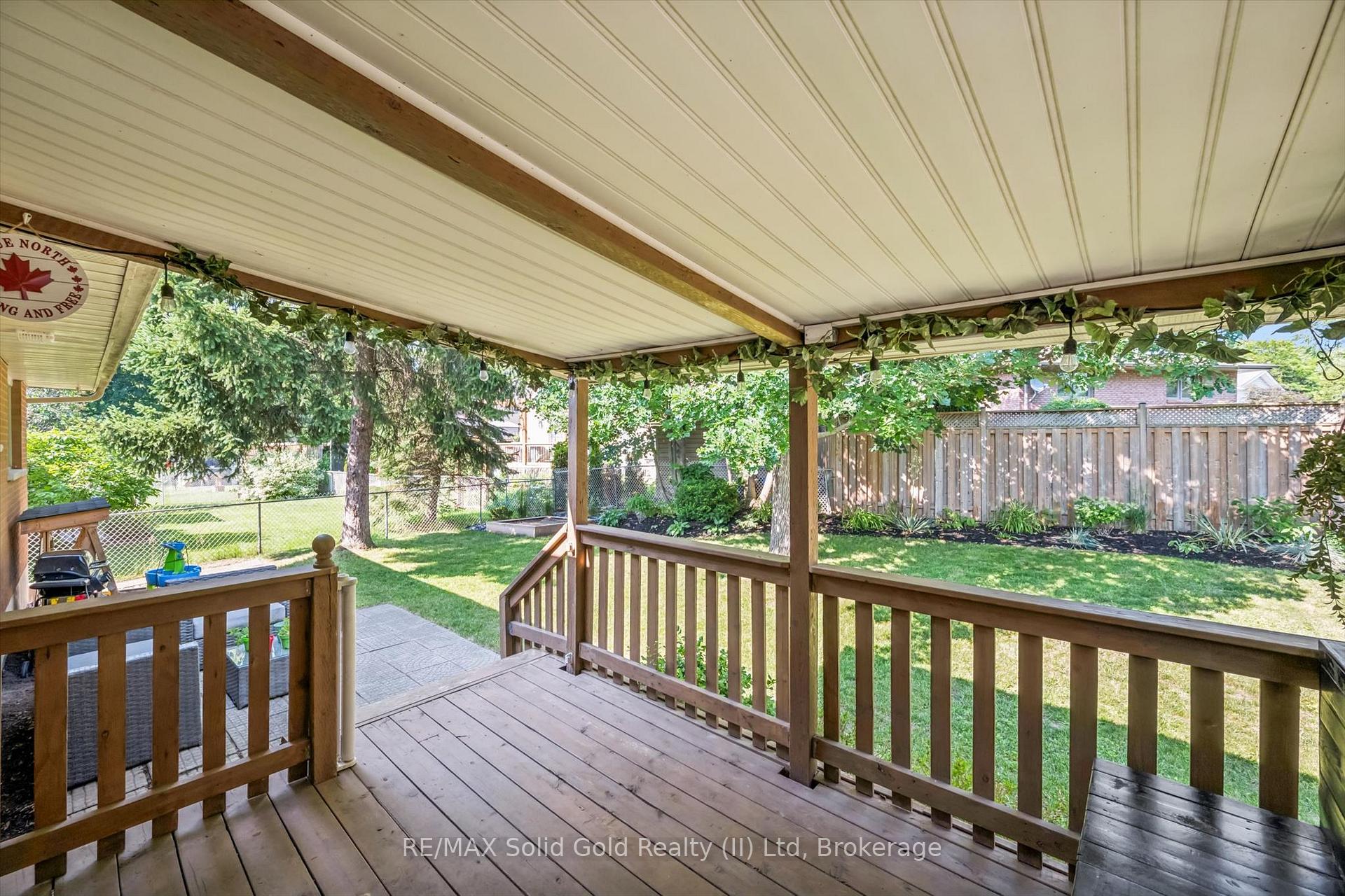 Photo 39 of 16 Nipigon Street, Kitchener, Grand River North — HOMEH