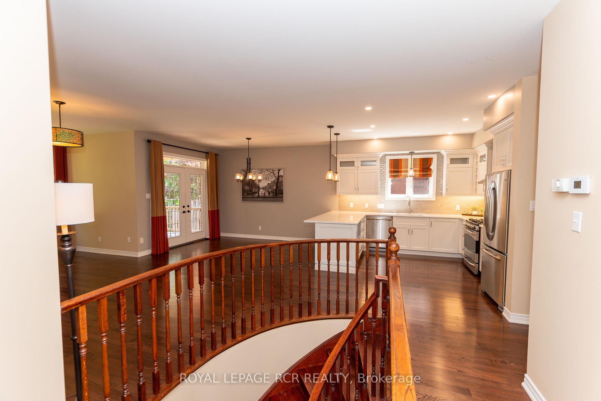 Photo 9 of 7 Putney Road, Caledon, Caledon East — HOMEH