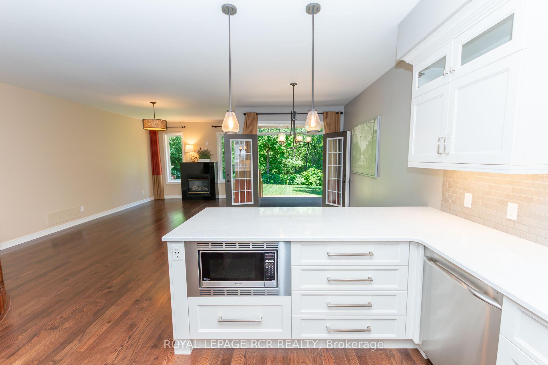 Photo 16 of 7 Putney Road, Caledon, Caledon East — HOMEH