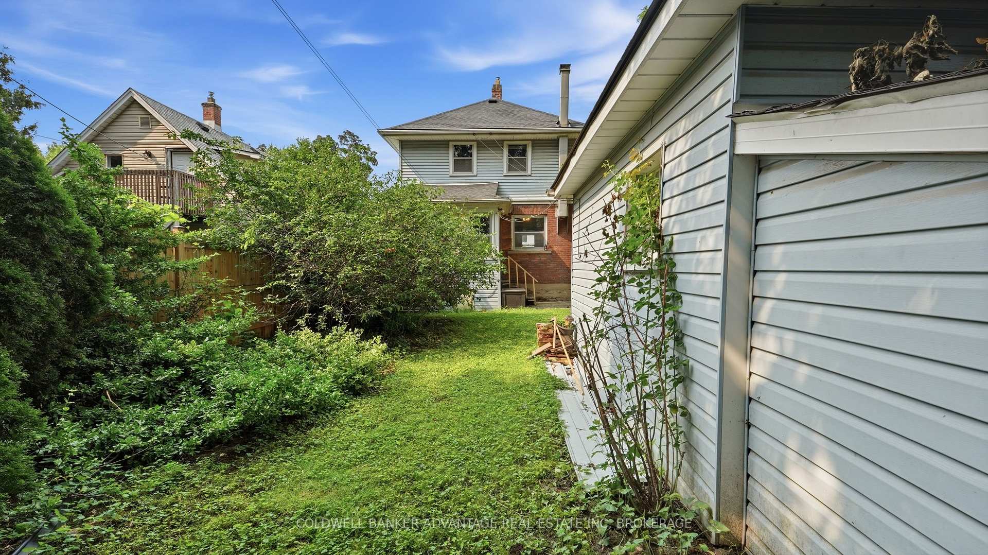 Photo 34 of 28 Dacotah Street, St. Catharines, Downtown — HOMEH