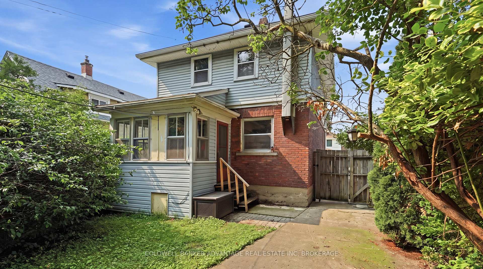 Photo 36 of 28 Dacotah Street, St. Catharines, Downtown — HOMEH