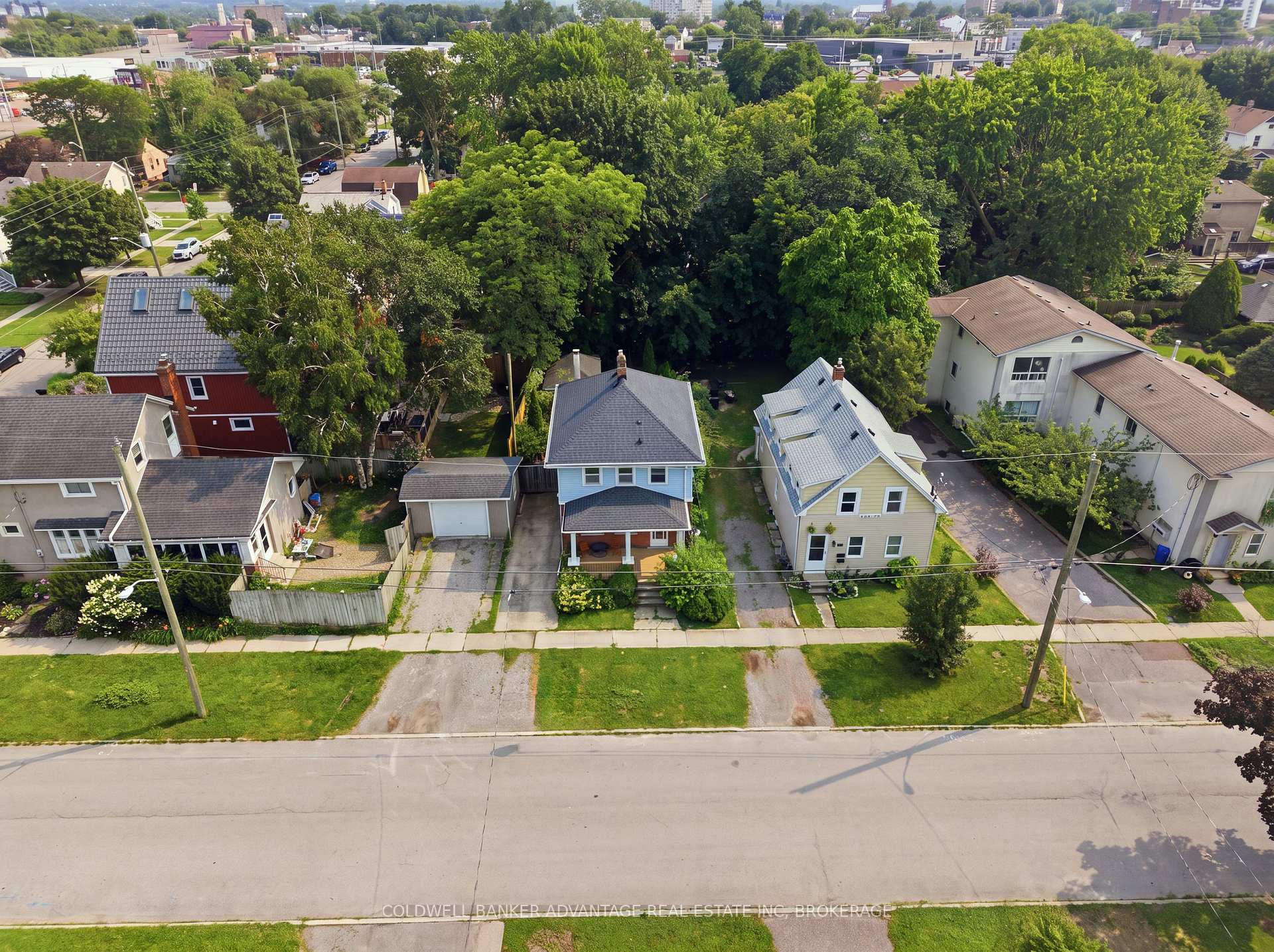 Photo 37 of 28 Dacotah Street, St. Catharines, Downtown — HOMEH